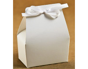 Коробка картонна порожня "Бонбоньєрка – принцеса" №М0020-о9  75х45х90мм БІЛА;